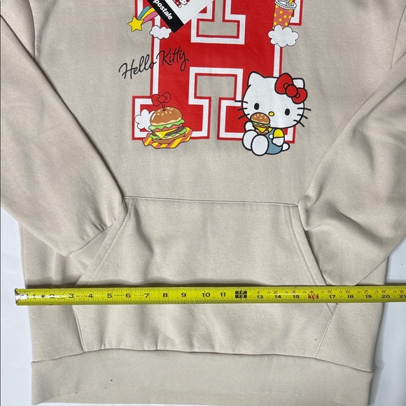 Hello Kitty Women’s Beige Sweatpants with Red Accents - Picture 5 of 8